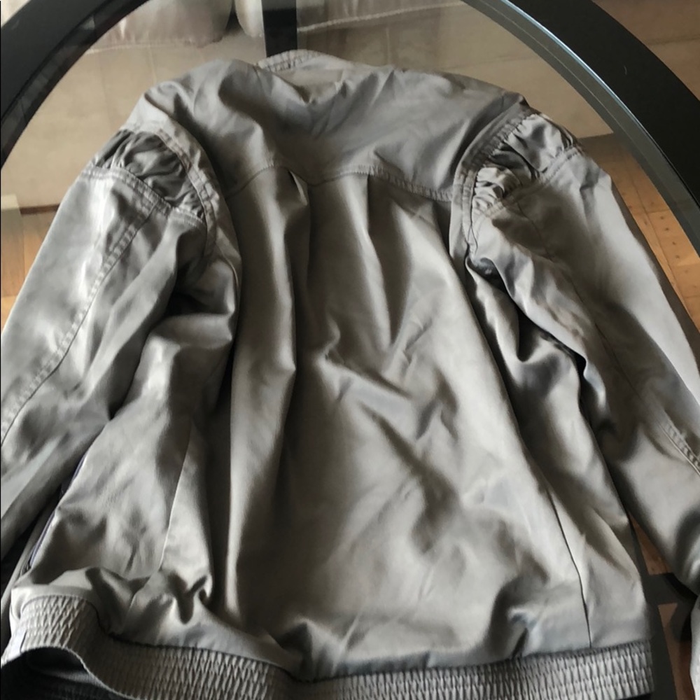 Nike Jacket - Picture 5 of 5